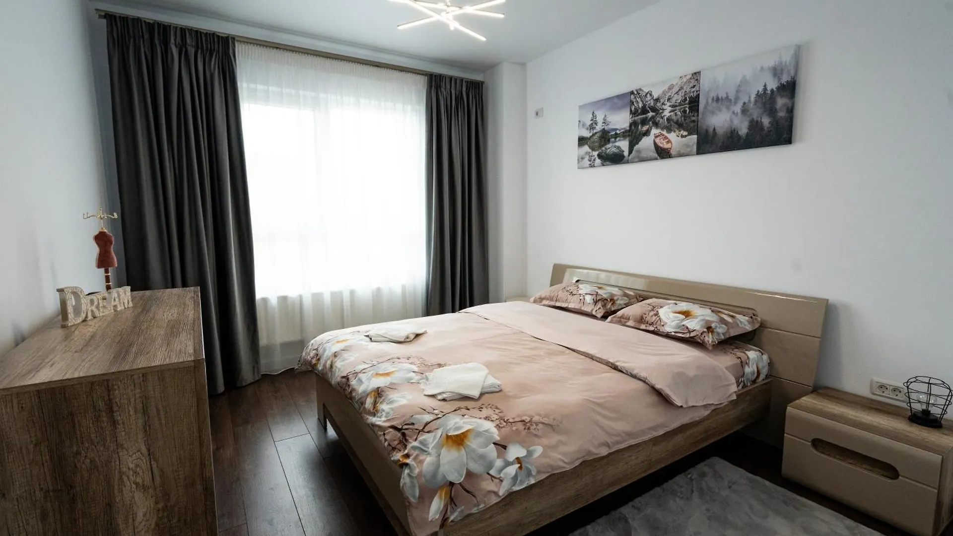 Central Comfort 2-Room 10 Min To Parliament And Old Town Bukurešť